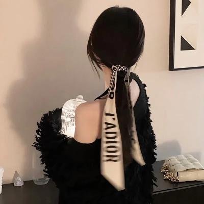 在光影中漫步:罗比穆勒